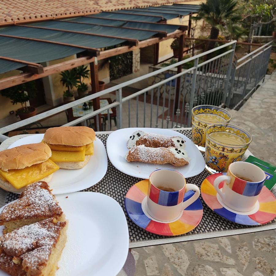 Baglio Cracchiolo Da Tuzzo - Casa Bouganville San Vito Lo Capo Buitenkant foto