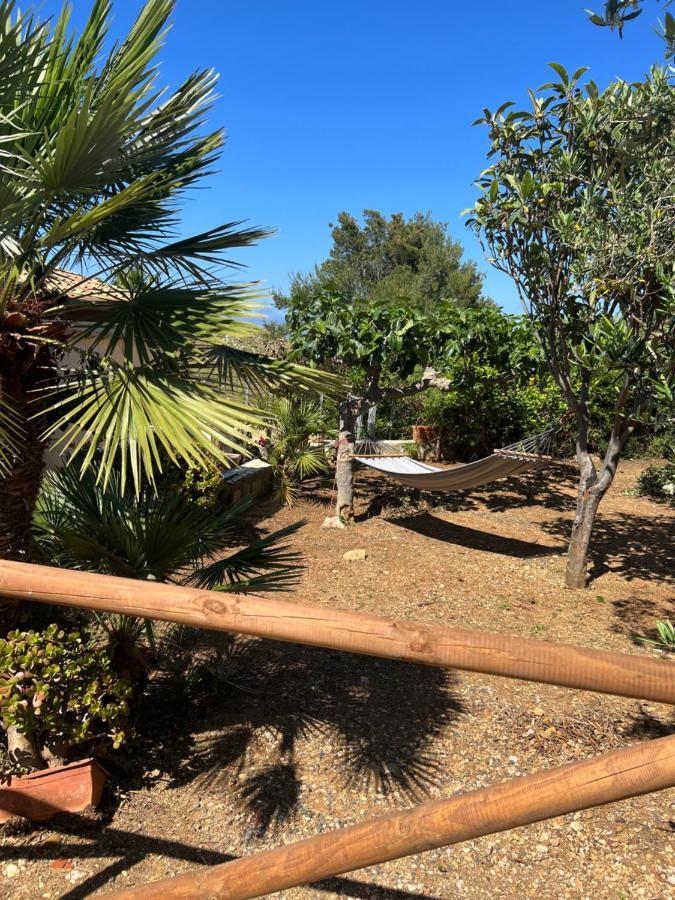 Baglio Cracchiolo Da Tuzzo - Casa Bouganville San Vito Lo Capo Buitenkant foto