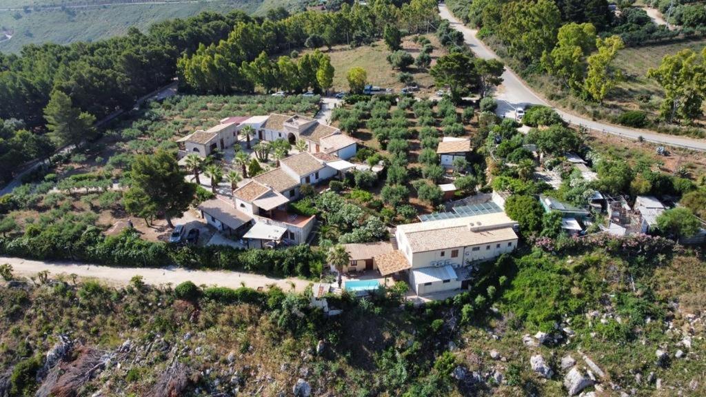 Baglio Cracchiolo Da Tuzzo - Casa Bouganville San Vito Lo Capo Buitenkant foto
